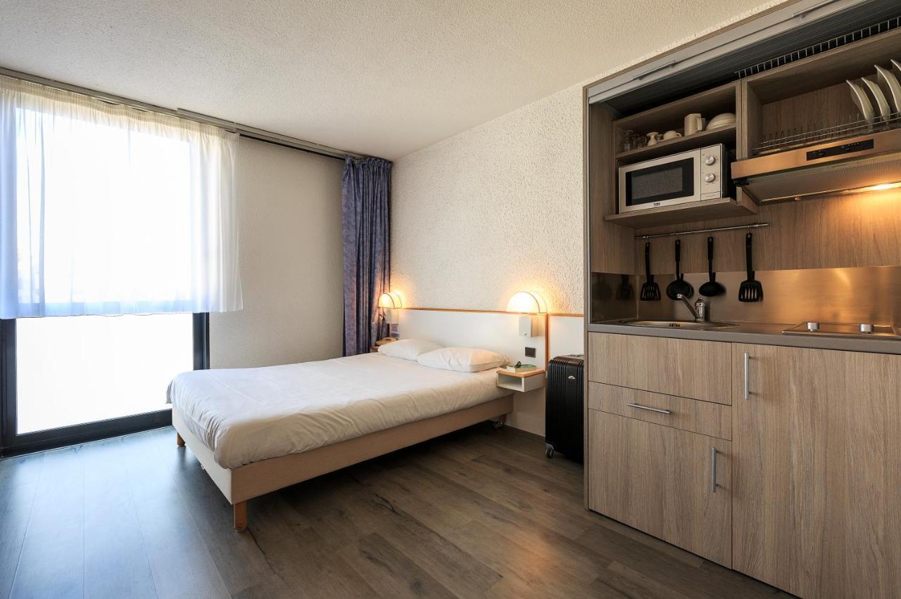 Hotel Des Thermes Les Domes Vichy Kültér fotó