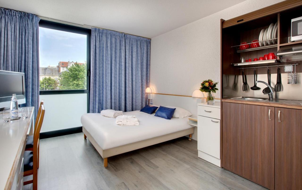 Hotel Des Thermes Les Domes Vichy Kültér fotó